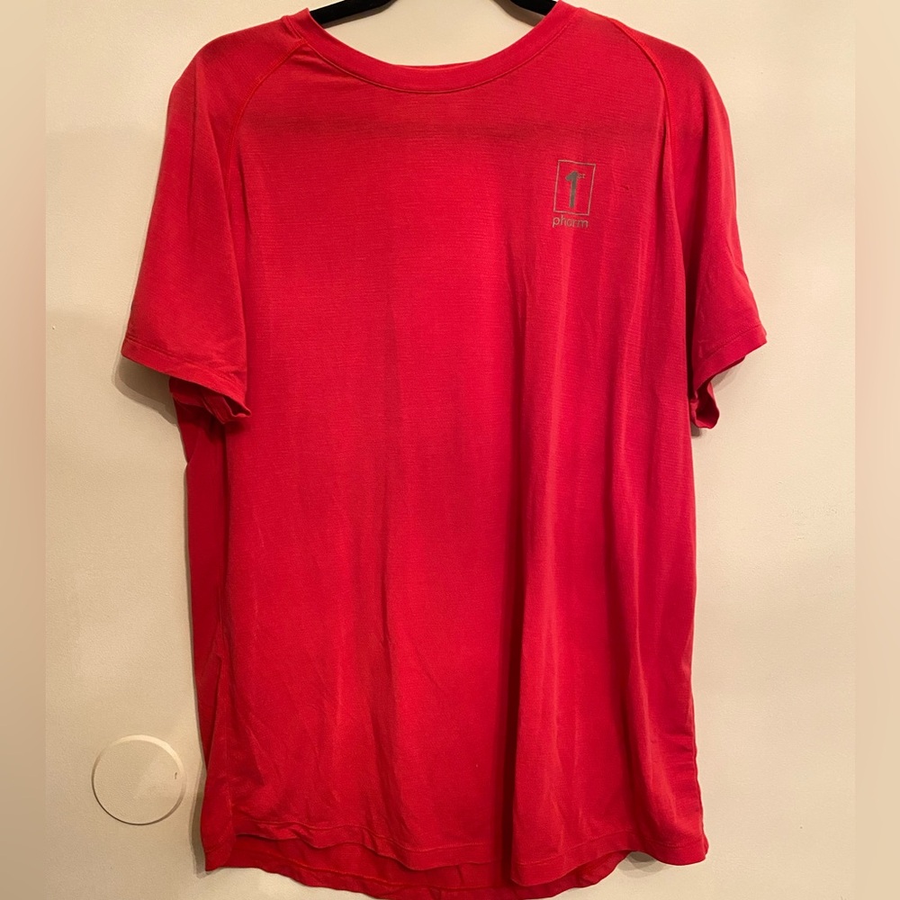 1st Phorm Cherry Red Men's Genesis Raglan Short Sleeve T-Shirt- Size Large